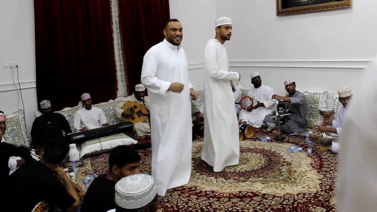 الفنان (جمعة فايل) لي صب حرف الذهب حسان