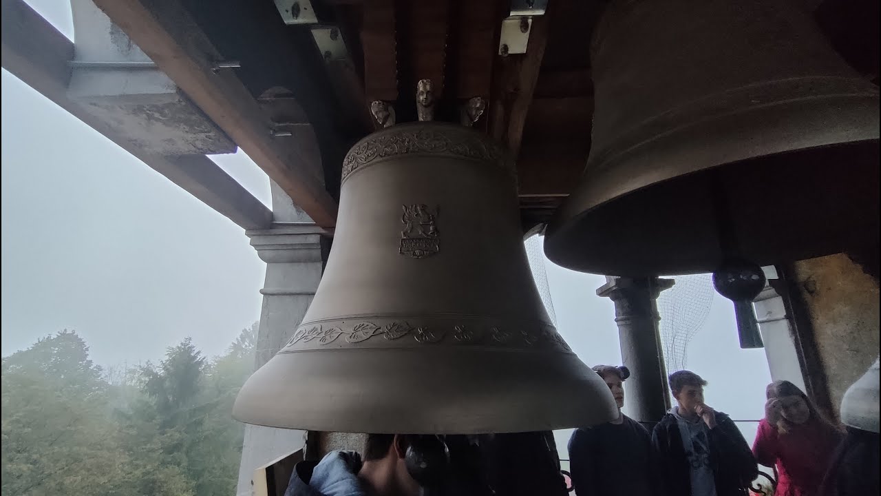 Ročno zvonjenje in pritrkavanje na nove zvonove v cerkvi sv. Trojice v Vnanjih Goricah