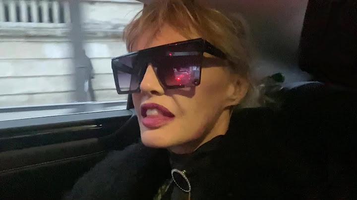 Arielle Dombasle - Paris in the snow...