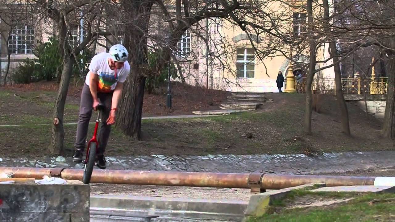 Unicycle & Slackline (Márk Fábián) Budapest, Városliget 2015