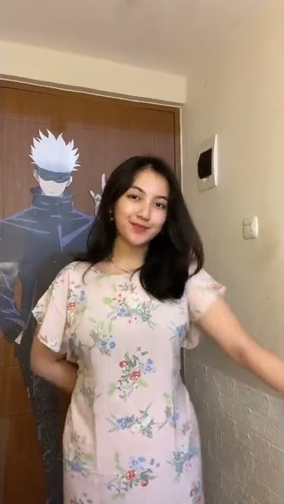 Cewek Cantik Bodi Ideal Tiktok Tangan Di Atas Cepak Jeder #shorts #tiktok #viral #trending