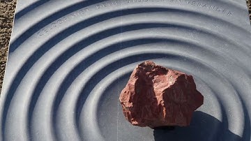 Waterrimpel gedenkteken | grafmonument | grafsteen | CNC gefreesd | Iers Hardsteen | Kunst