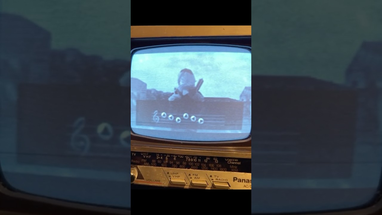 Playing Legend of Zelda Ocarina of Time… on a TV from 1984