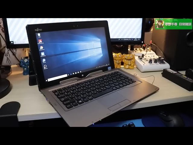 富士通 Q702/G office入り スタイラスペン付き 線が数本入ります イオシスで2in1Windowsパソコン「STYLISTIC Q702/G」を買って