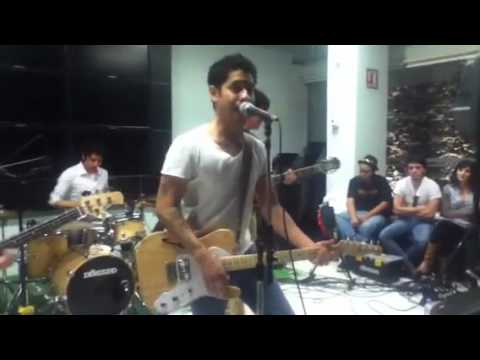 Odisseo - Ingenuos (Telmex Hub)