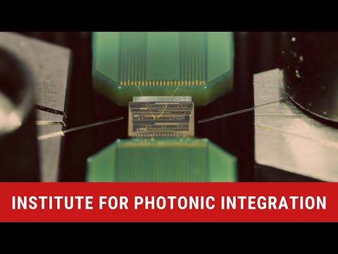 Video: Forskellen Mellem Photonics Og Elektronik