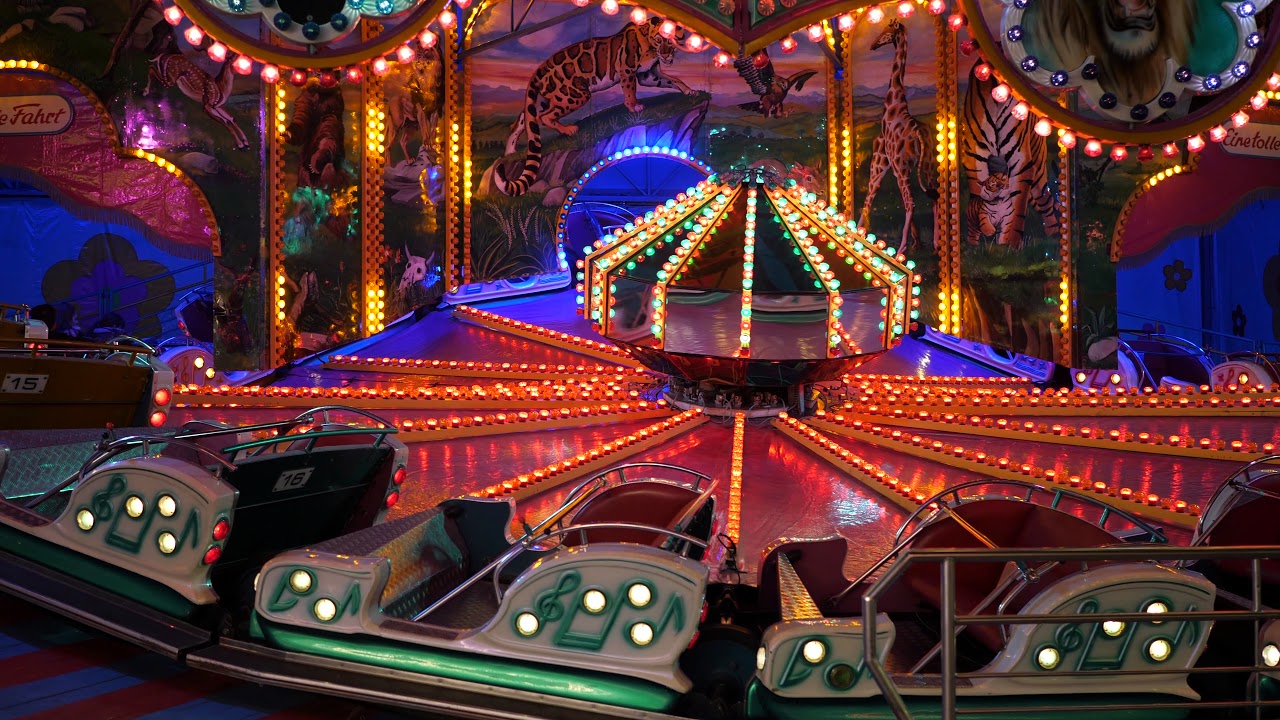 Panasonic GH5 Kirmes Low Light Test 2018 - YouTube