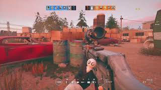 Tom Clancy's Rainbow Six® Siege reverse spawn peek