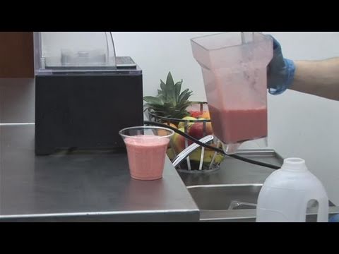 how-to-make-strawberry-banana-and-apple-smoothie