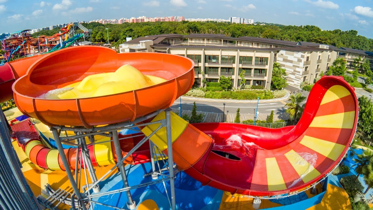 Wild Wild Wet Singapore Royal Flush NEW 2017 Mega Hybrid Waterslide Wild Wild Wet Singapore Royal Flush NEW 2017 Mega Hybrid Waterslide
