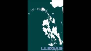 Video thumbnail of "Llegas - Simple"