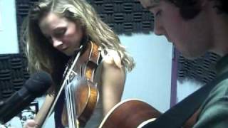 Miniatura del video "Mandolin Orange - Life On A String"