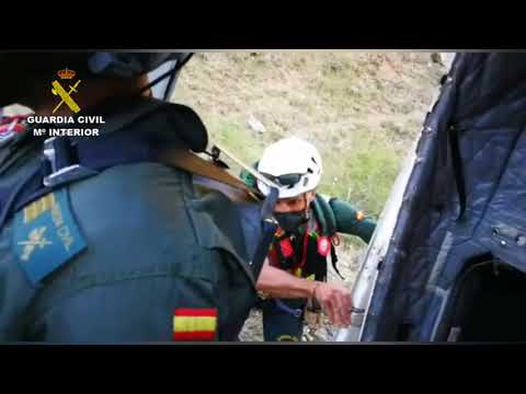 Rescate senderistas en  Cr&eacute;menes (Le&oacute;n)