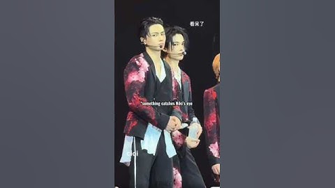 What’s Niki looking at?!?! #enhypen #kpop #explore #shorts #viral #fyp #niki