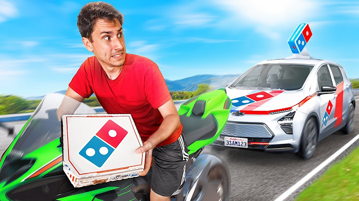 Racing Pizza Delivery Drivers!