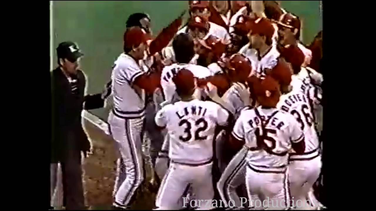 Ozzie Smith Walk-Off HR off Tom Niedenfuer - 1985 NLCS Game 5 - YouTube