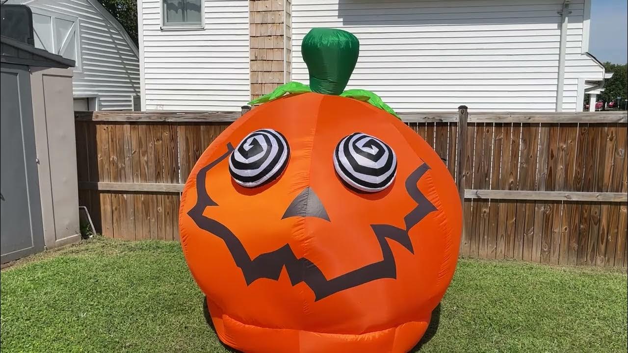 Gemmy 2007 6FT Tall Animated Inflatable hypnotized Pumpkin W/ Spinning