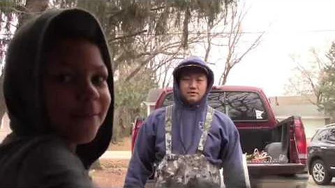 DIY easy way of getting a deer in back of a truck SOLO.