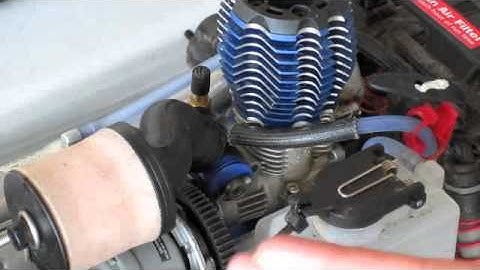Priming a Nitro Engine