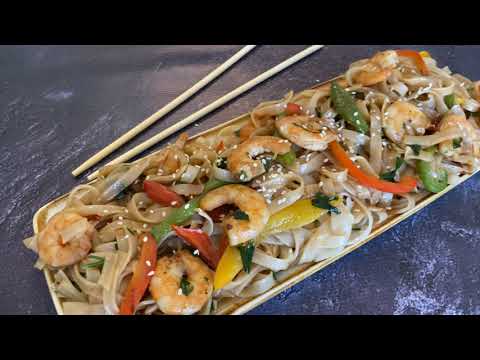 Рисовая Лапша с Креветками и Овощами!