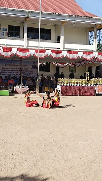 Keren👍Tari 'Sempia' Penutupan FLS2N & O2SN SD/SMP Sekabupaten Melawi 2023