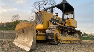 How to Run a John Deere 450C Dozer