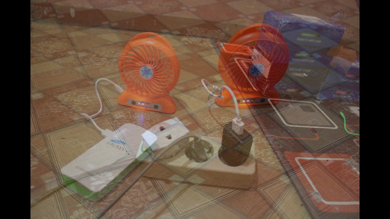 Doraemon Kipas Angin Portable Standing Mini Fan Lampu Led Karakter
