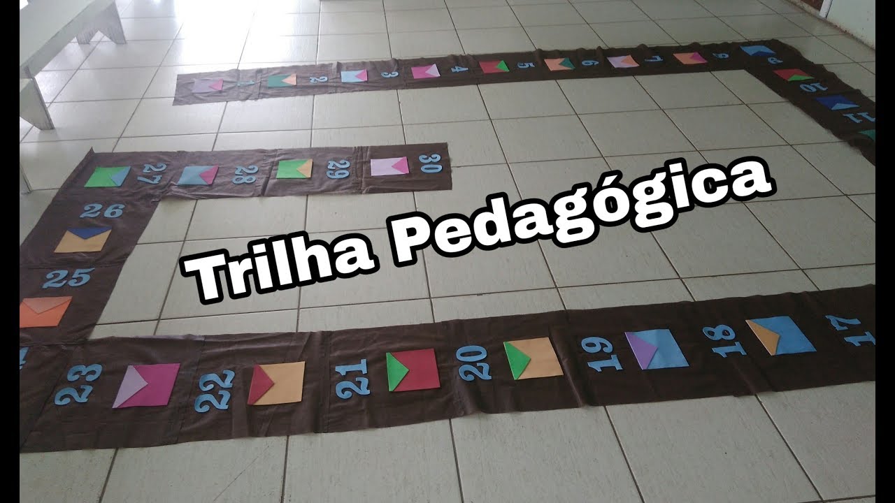 JOGO DE TABULEIRO TRILHA - OFICINA DE ARTE 