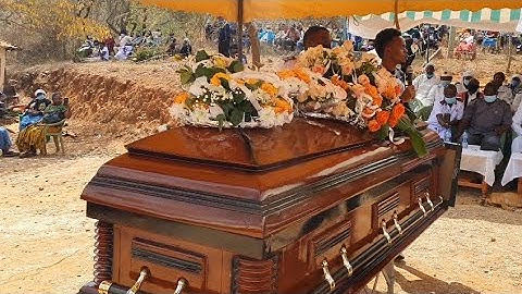 STEPHEN KASOLO NENDA SALAMA ANN KASALU (Official Video) *811*79#...  RIP SHUSHU.