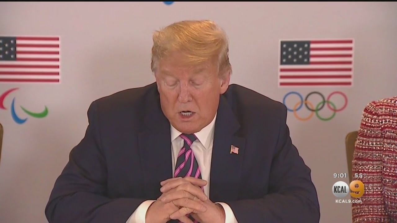 Trump Makes Brief Trip To California For Meeting With Olympics Committee After Issuing Slew Of Pardo