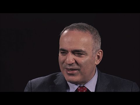 Kasparov, de gênio soviético do xadrez a crítico ferrenho do governo de  Putin