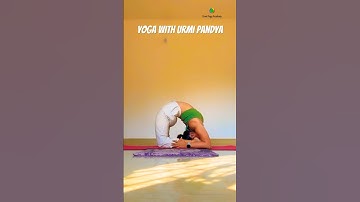 Ustrasana ( Camel pose ) #yogaurmi #yogawithurmipandya #yogaasana #urmiyogaacademy #yogapose #yoga