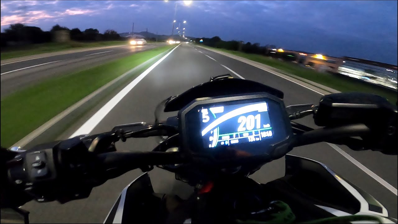 qui c'è il limite dei 200 km/h