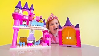 PRINCESS CINDERELLA pretend play disney lego castle with Adley and Mystery Guest screenshot 4