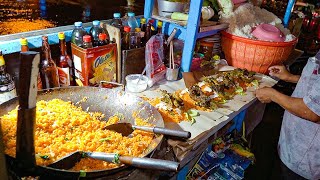 Nasi goreng kaki lima komplit dengan bumbu campuran nya rasa konsisten