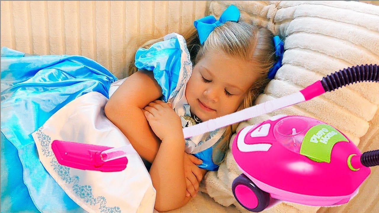 Funny Kids Roma And Diana Pretend Play Learn Colors With Color Sofas Video For Kids Youtube