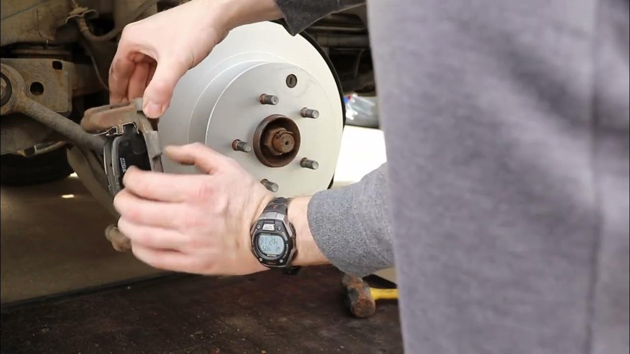2017 Nissan Pathfinder Rear Brakes - YouTube