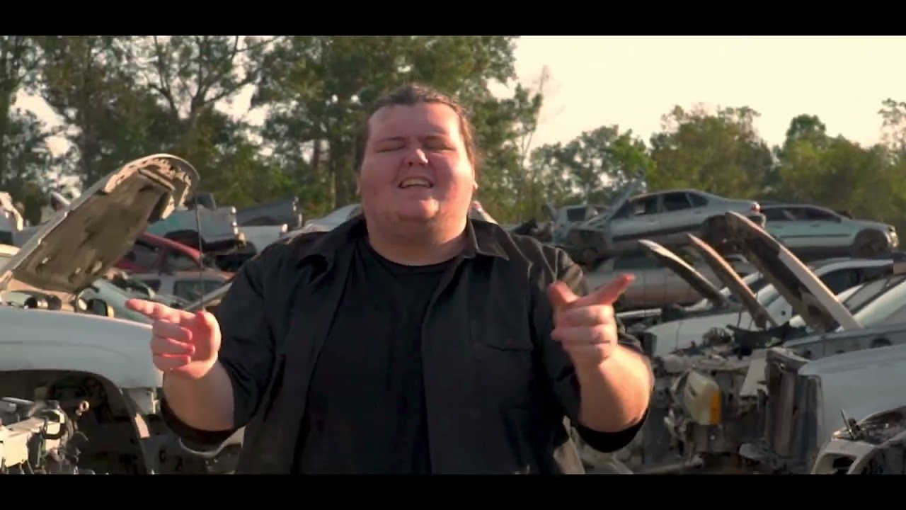 Lancing Ruel "Motorless" Ft.  Fletchy2Fat [Official Music Video] 