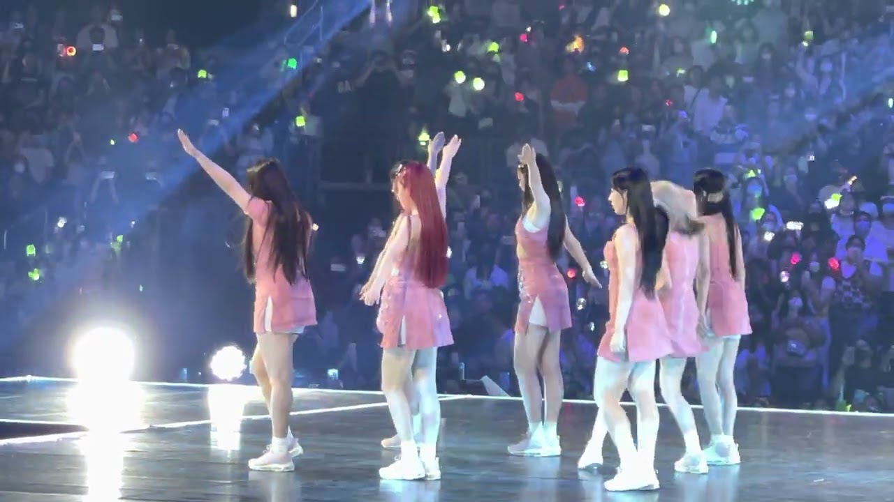 KCON LA D2 NMIXX - Intro + O.O