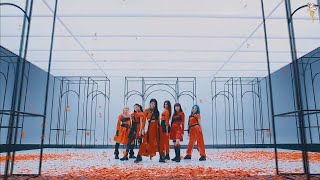 EVERGLOW - FIRST [rus.sub/рус.саб]