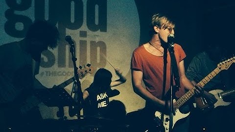 Future Of The Left - French Lessons (Cover)