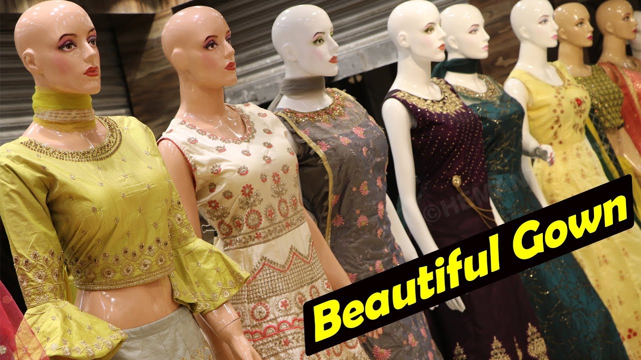 डिज़ाइनर गाउन, शरारा गरारा, पार्टी वियर क्रॉप टॉप, वेस्टर्न ड्रेसेस, सूट सलवार पर भारी छूट | Go Girls