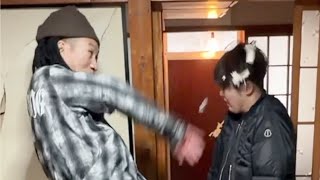 キノコでがーどまんの頭でカチ割ってみた【ドッキリ】