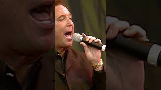 Tom Jones - Delilah (Party In The Park 1998) #shorts #tomjones #hydepark