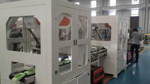 High-speed robotics lids applicator: 150ppm.