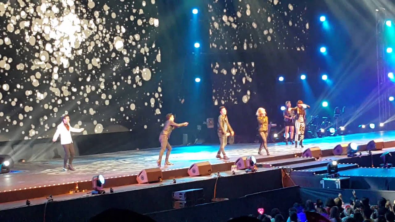 [FANCAM] AF Reunion concert 150606 ซานิ แพง น้ำ ตุ้ย ตี๋ เฟรม   : อย่างน้อย  [FULL]