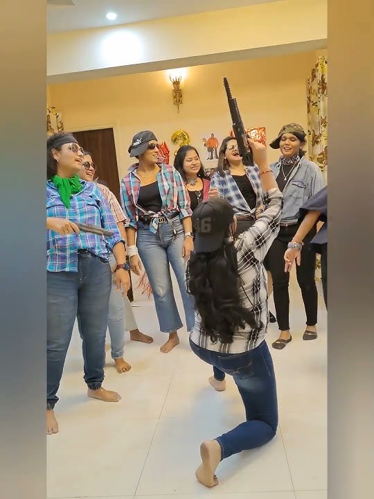 Tapori Theme 😎 Kitty Party Ladies Special #shorts #dancevideo  #trendingshorts #shortvideo