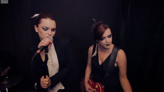 Video thumbnail of "A Caixa - Falsa Questão (Videoclip)"