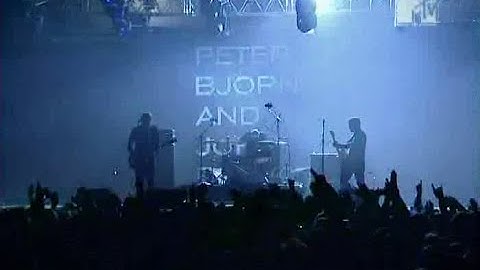 Peter, Bjorn & John - Objects Of My Affection (Live Roskilde 2007)