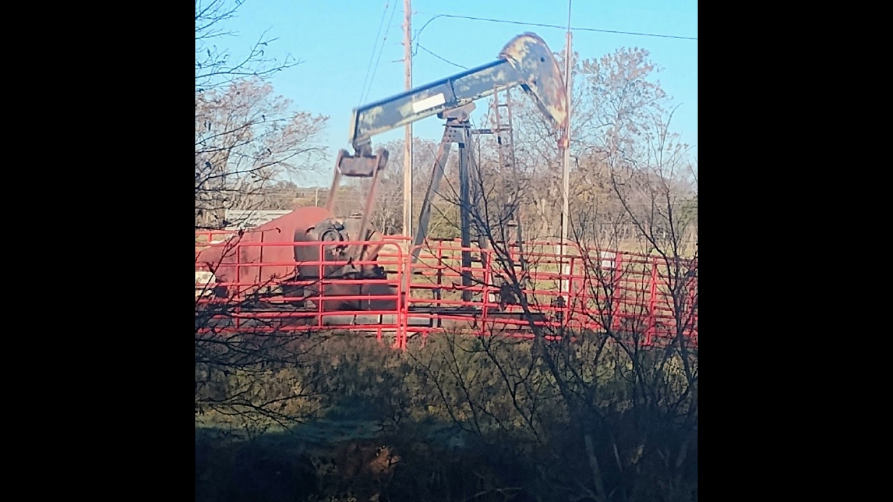 YouTube에서 BAD LUCK 보기 YouTube에서 BAD LUCK 보기